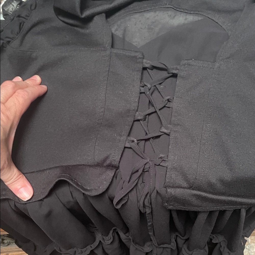 Hot Topic Black Ruffled Tunic - Picture 7 of 7